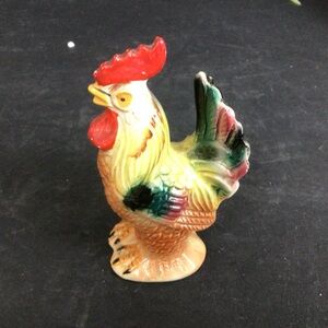 Colorful Rooster Salt and Pepper Shaker